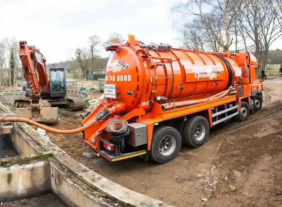 UK Wet Waste Transport - Tanker Image 4